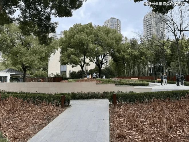 处 新安里‌发布：静安塔尖圈层的秘密凯发k8登录vip◈信达新安里‌售楼(图18)
